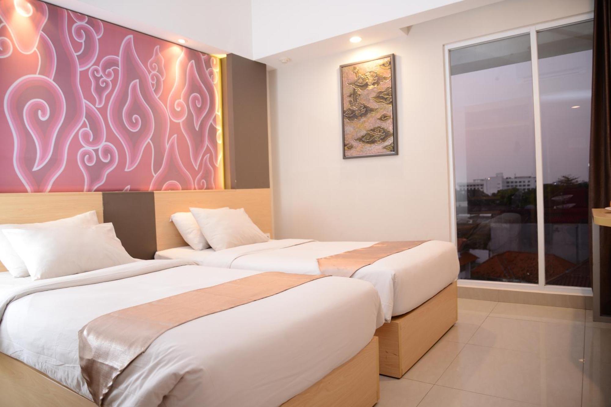 Metland Hotel Cirebon Exterior photo